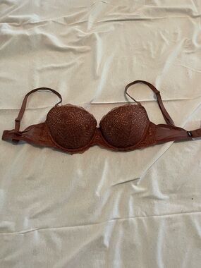 Pink Lace Underwire Bra 32DD